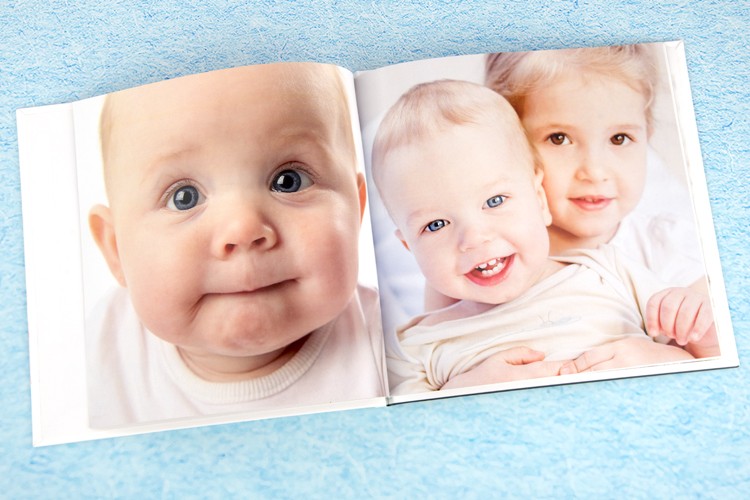 1ClickPrint Personalised Photo Book
